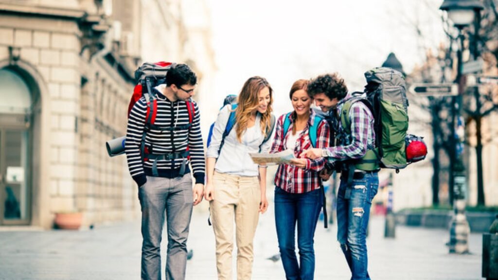 Tips Menjaga Pola Makan dan Menghitung Kalori saat Traveling