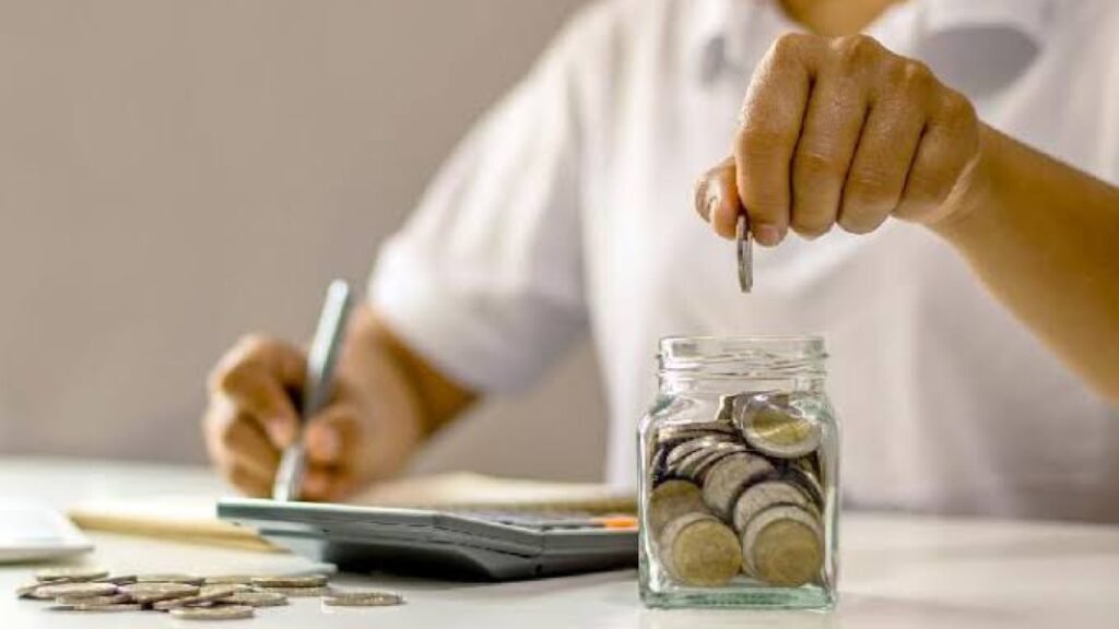 Generasi Sandwich dan Pentingnya Gaya Hidup Sadar Finansial